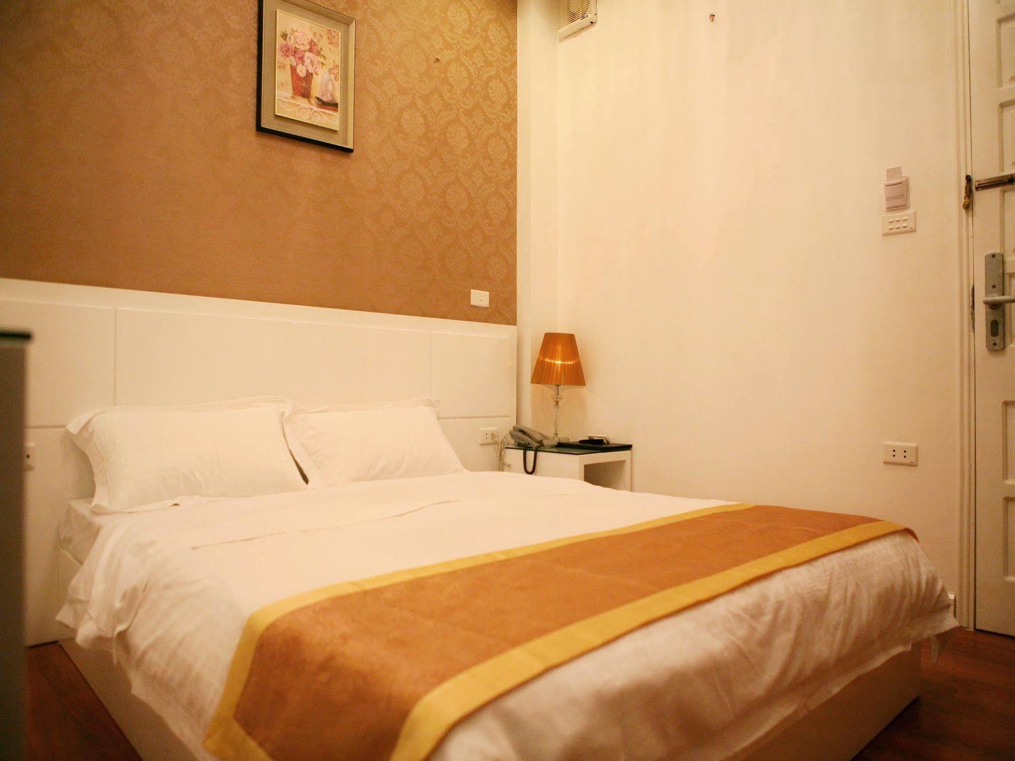 Milan Hotel Hanoi Exterior foto